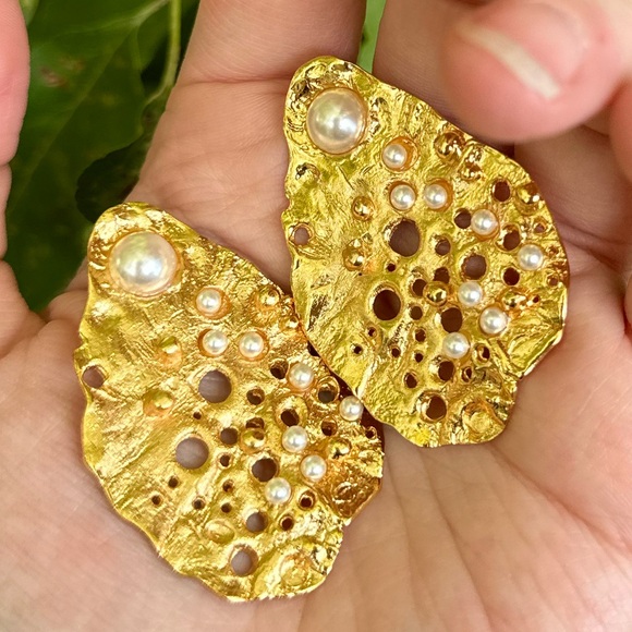 Anthropologie Pajarolimon Aretes Clan Earrings - Picture 11 of 11